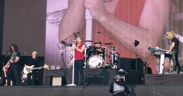 Bon Jovi performing in 2013. From left to right: Phil X, Hugh McDonald, Jon Bon Jovi, Tico Torres, and David Bryan.