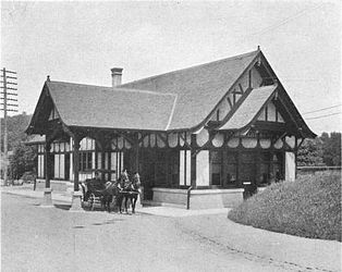 The Briarcliff Manor train station in 1907