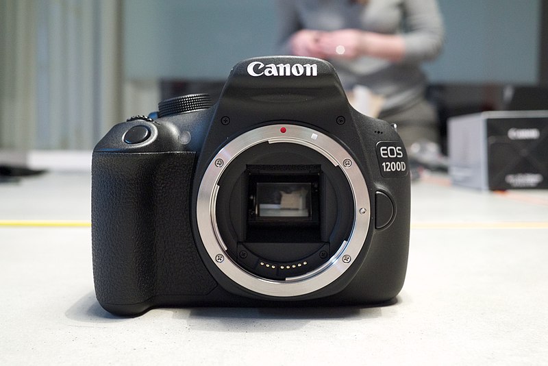 File:Canon EOS 1200D 03.jpg