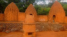 Musgum Village Case Mousgoum.jpg