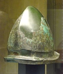 Golasecca culture helmet Casque Negau Golasecca III.jpg