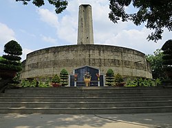 Pusat monument.JPG