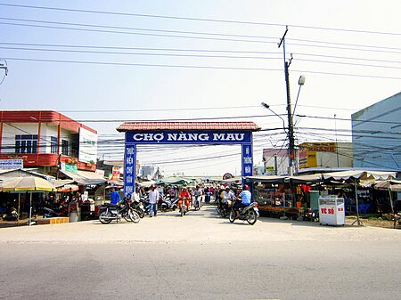 Tập tin:Chợ Nàng Mau.jpg