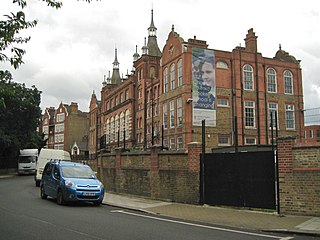 <span class="mw-page-title-main">Charles Edward Brooke School</span>