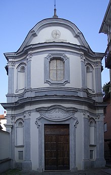 Facade of church Chiesa San Gaudenzio Ivrea 1.jpg