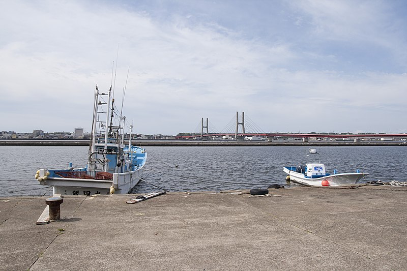 File:Choshi Bridge 02.jpg