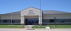Dewey County Adliye Binası