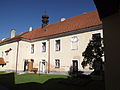 Čeština: zámek, Doubravice 6 This is a photo of a cultural monument of the Czech Republic, number: 20312/3-274. Památkový katalog  · MIS  · hledat obrázky  · hledat seznamy  · Wikidata