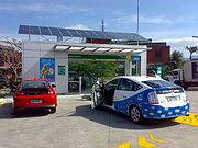 Charging station at Rio de Janeiro, Brazil, owned by Petrobras. Note the stationary solar arrays