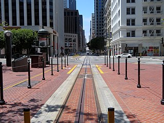 Empty California Street cable car terminal, July 2020.JPG