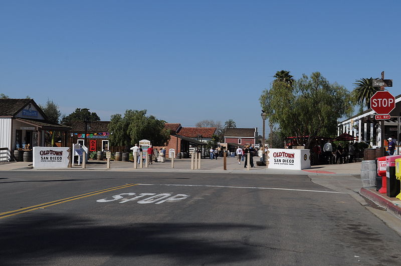 File:Entrance to Old Town San Diego State Historic Park.jpg