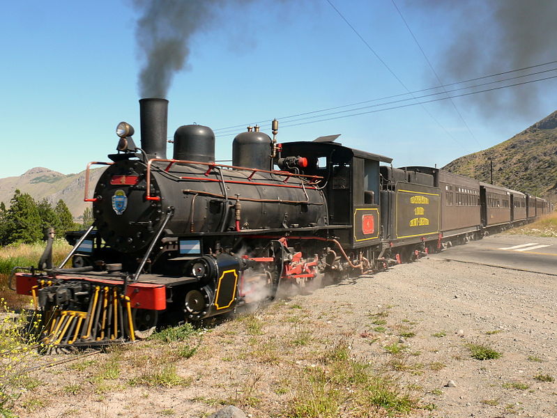 File:Ferrocarril La Trochita 04.JPG