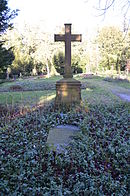 Frankfurt, main cemetery, grave D 489 Campell.JPG