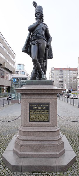 File:General.von.Zieten.Zietenplatz.Berlin.jpg