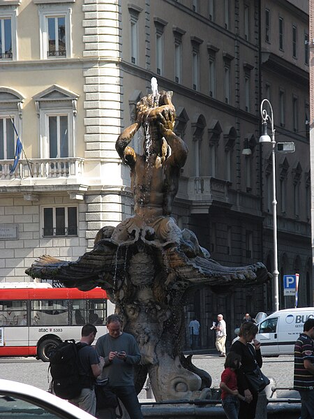 File:Giovanni Lorenzo Bernini-Fontana del Tritone-Piazza Barberini.jpg