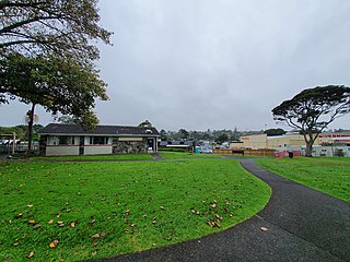<span class="mw-page-title-main">Green Bay, New Zealand</span> Suburb of Auckland in Auckland Council, New Zealand