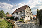 English: Buildings in Großschönau (Sachsen). Polski: Zabudowa we wsi Großschönau, Saksonia.