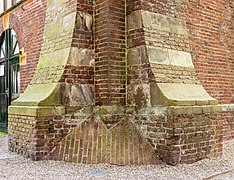 Der Aa-kerk (Groningen) Brick buttress. (Northwest side)