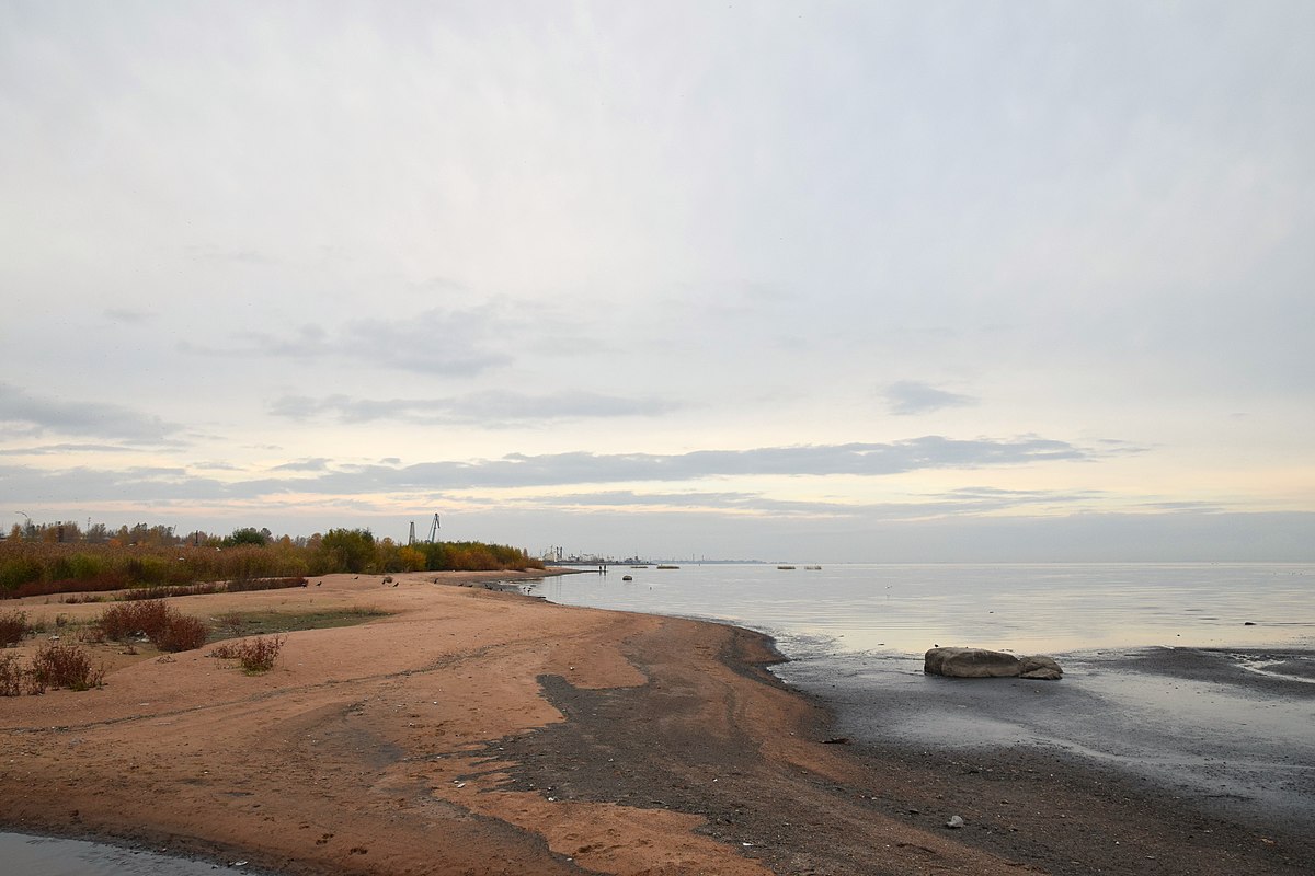 Neva flows into gulf of finland. Логи финский залив. Fargo финский залив. Финский залив дорога фото красиво. “Still Bay of Finland”.