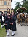 Jeunes filles en costume d'Altenbourg