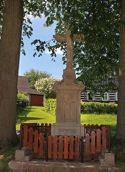 File:Horní Olešnice, Ždírnice, crucifix.jpg
