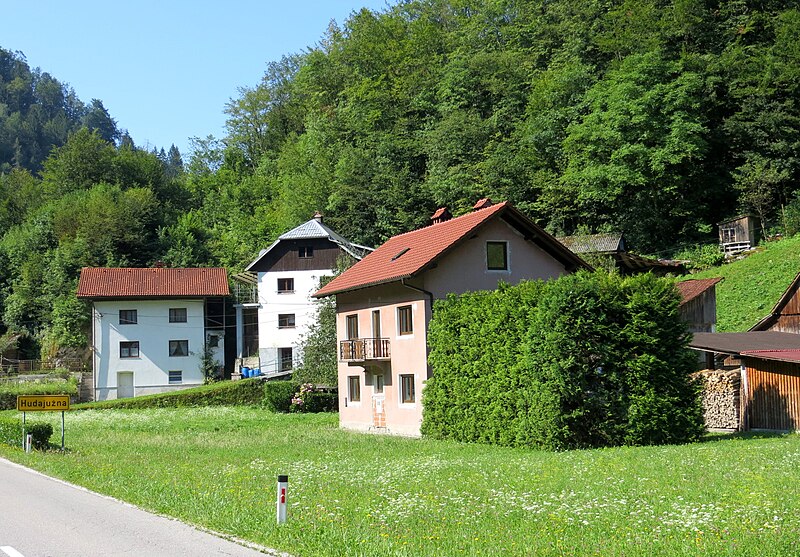 File:Hudajužna Slovenia 1.jpg