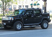 Hummer H2 SUT Hummer H2 SUT black (cropped).jpg