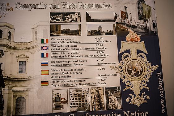 Sign in Noto Chiesa di Montevergine on six languages