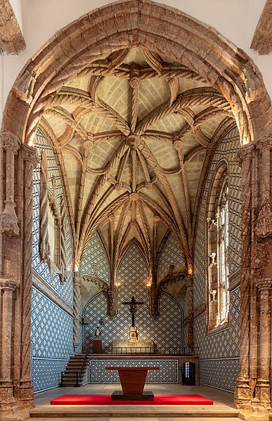 File:Iglesia del convento de Jesús, Setúbal, Portugal, 2021-09-10, DD 04-06 HDR.jpg