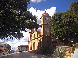Iglesia en Caicara de Maturin.jpg