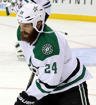 Fortune Salaire Mensuel de Jordie Benn Combien gagne t il d argent ? 1 000,00 euros mensuels