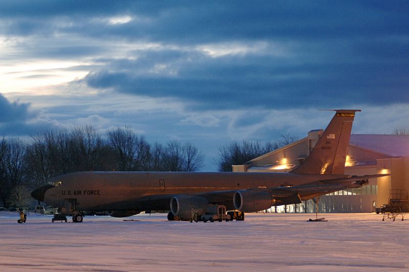 File:KC-135T 171st ARS Michigan ANG 2009.jpg