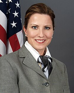 Kathleen L. Casey resmi portrait.jpg