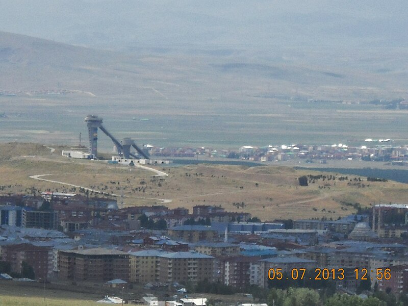 File:Kazım Yurdalan, 25080 Palandöken-Erzurum, Turkey - panoramio (1).jpg