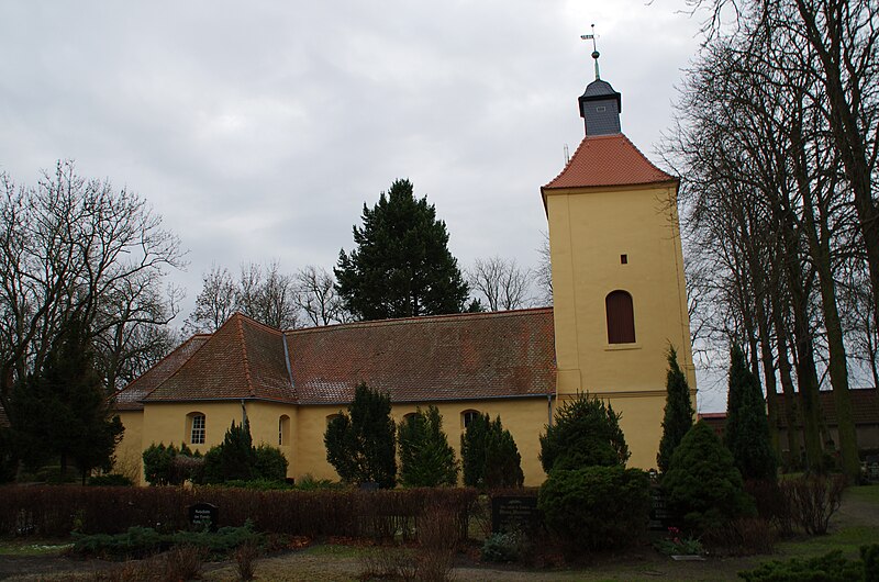 File:Kirche Kirchmöser Dorf Brandenburg adH.jpg