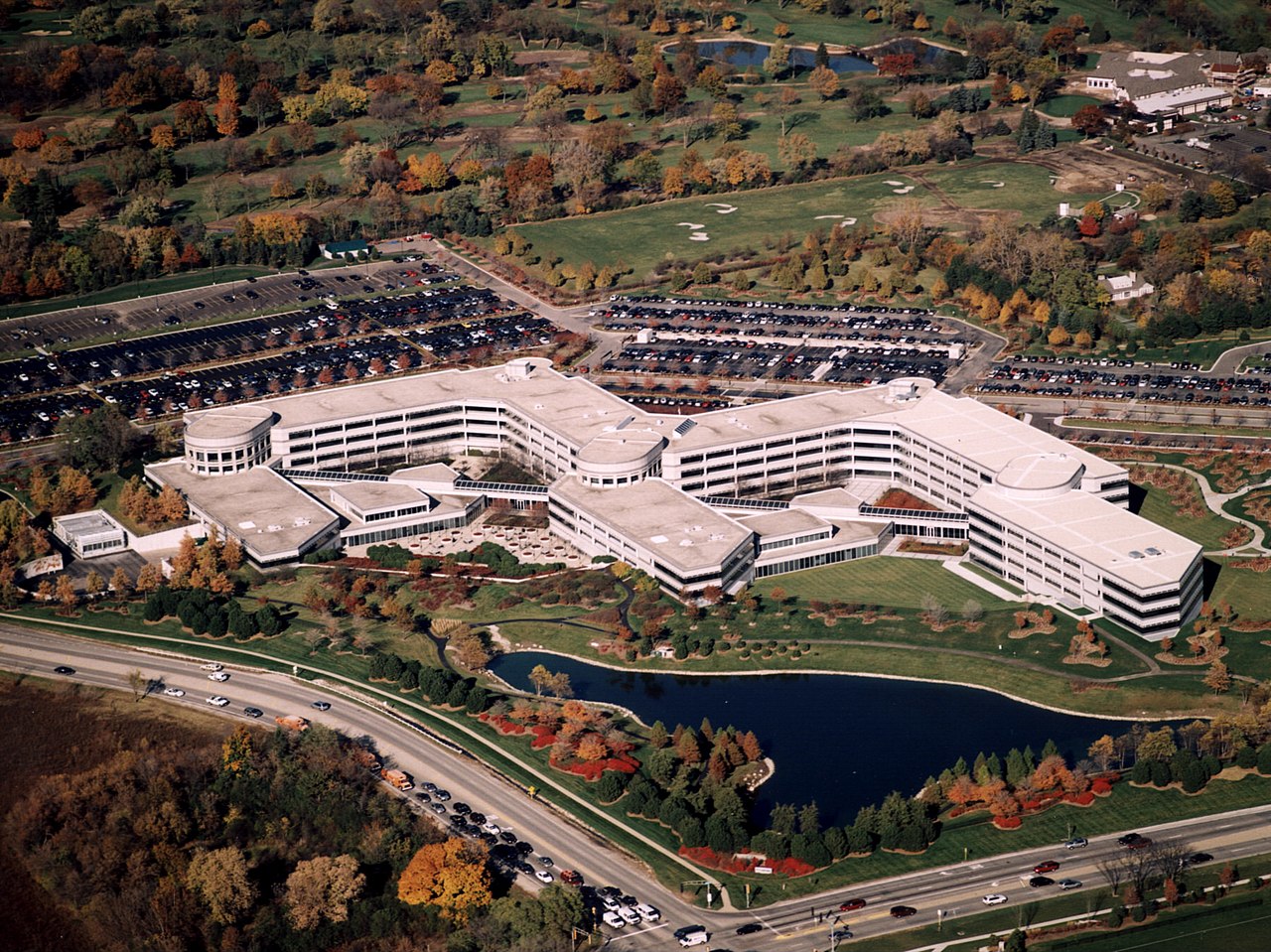 File:Kraft Foods HQ Northfield IL.jpg - Wikimedia Commons