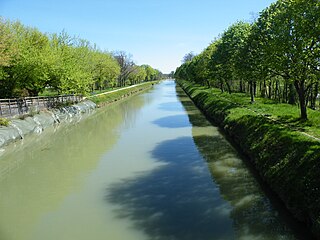 Canal de Montech canal