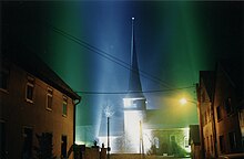 Die Kirche Gelmeroda als Lichtskulptur