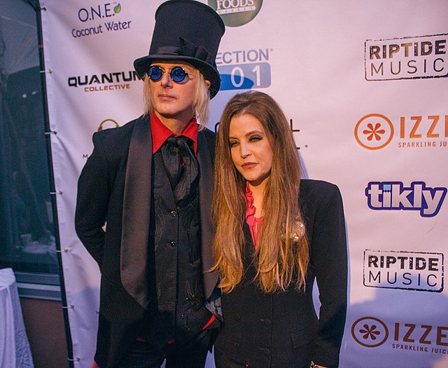 Presley with her fourth husband Michael Lockwood in 2014