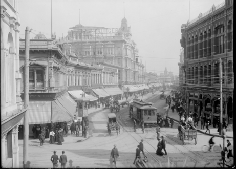 Looking north on Spring Street from First Street, c.1896-1900.png