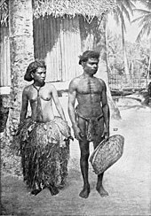 "Man and Wife of the 'Pimlingai,' or Slave Class," (1903), photograph by Furness. Illustration from The Island of Stone Money: Uap of the Carolines (1910) Man and woman (slaves) of the Pimlingai tribe, Uap (Carolines).jpg