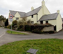 Manor Farm dan Manor Pondok, Portskewett, Monmouthshire.jpg