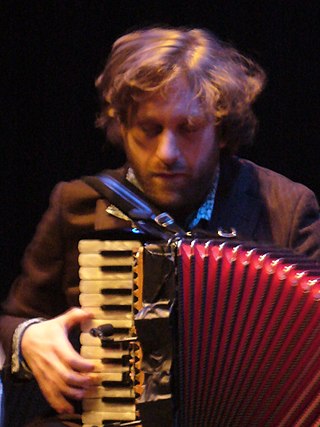 <span class="mw-page-title-main">Martin Green (musician)</span> English musician and composer