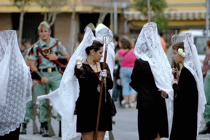 File:Melilla en Semana Santa.jpg