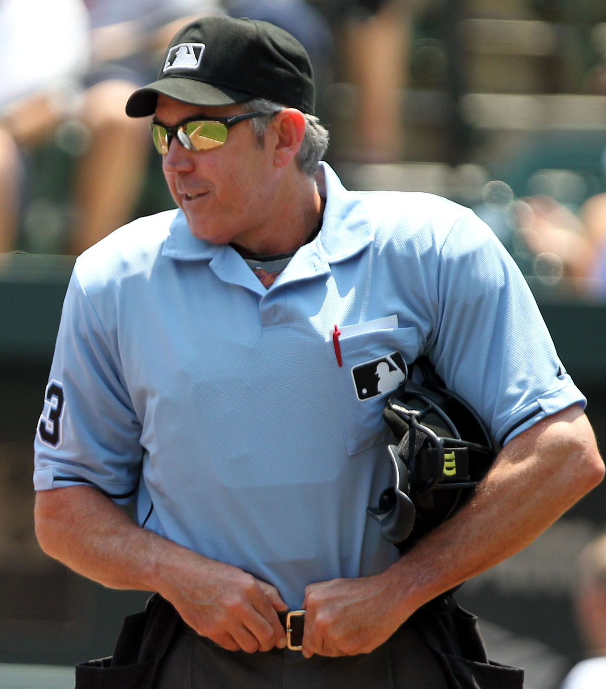 Veteran MLB umpire Mike Winters retires after opting out in 2020