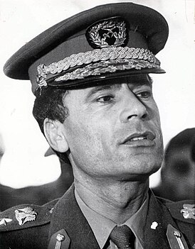 Moamer el Gadafi (cropped).jpg