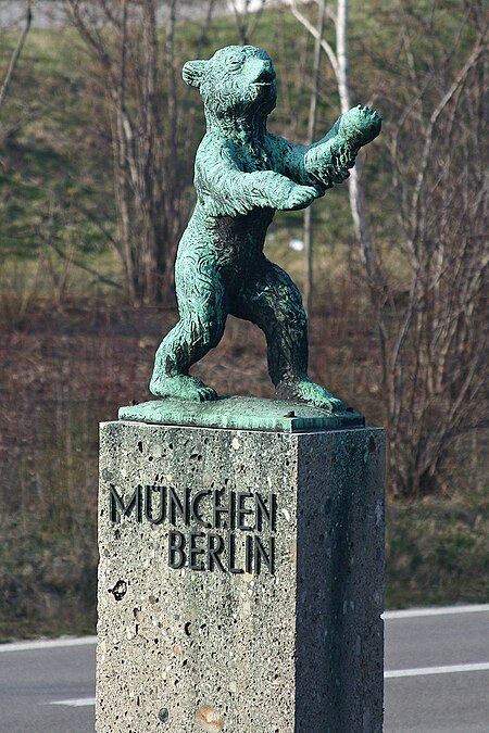 Munich Berliner Bär Memorial 01