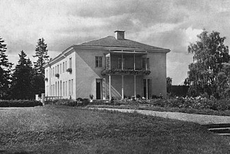 Nådhammars huvudbyggnad i Östbergs tappning.