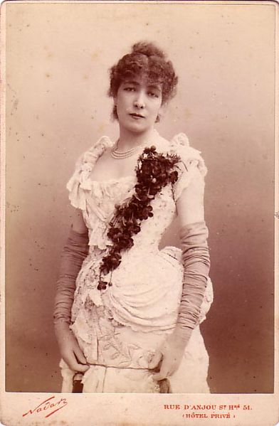 File:Nadar, Félix (1820-1910) - Sarah Bernhardt(1844-1923).jpg