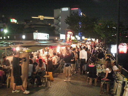 Yatai at night